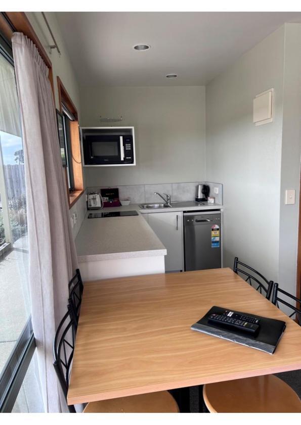 Haast Beach Motel Ngoại thất bức ảnh
